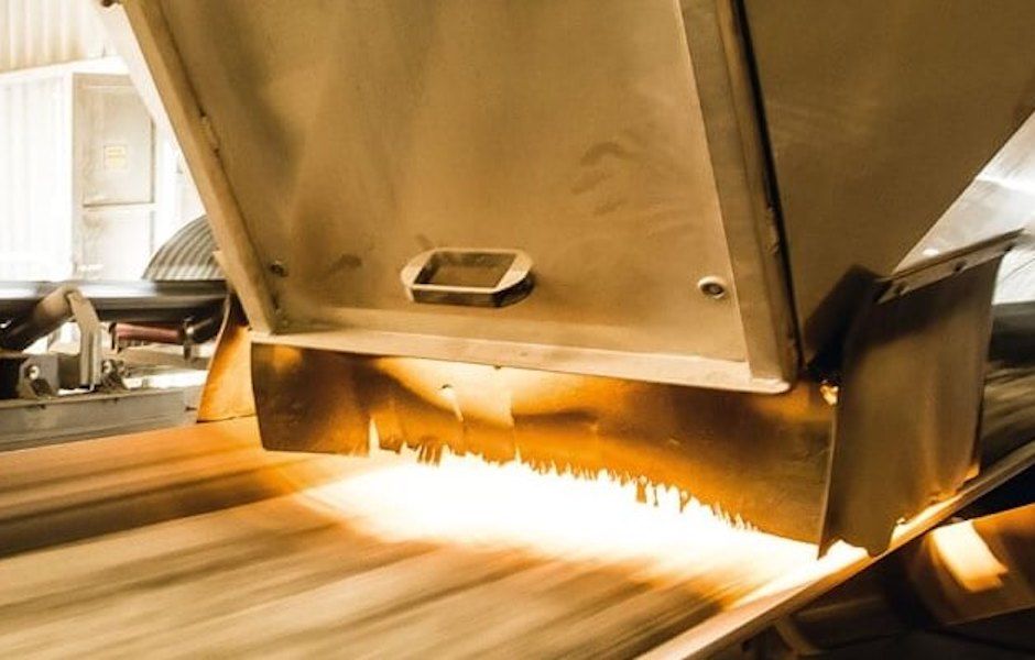 SpectraFlow analyzers identify different mineral phases and give fast online real-time analysis in mineral processing environments.